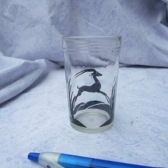 VTG ANCHOR HOCKING SMALL GLASS W/BLACK SILHOUETTE GAZELLE RUNNING - Picture 2 of 4